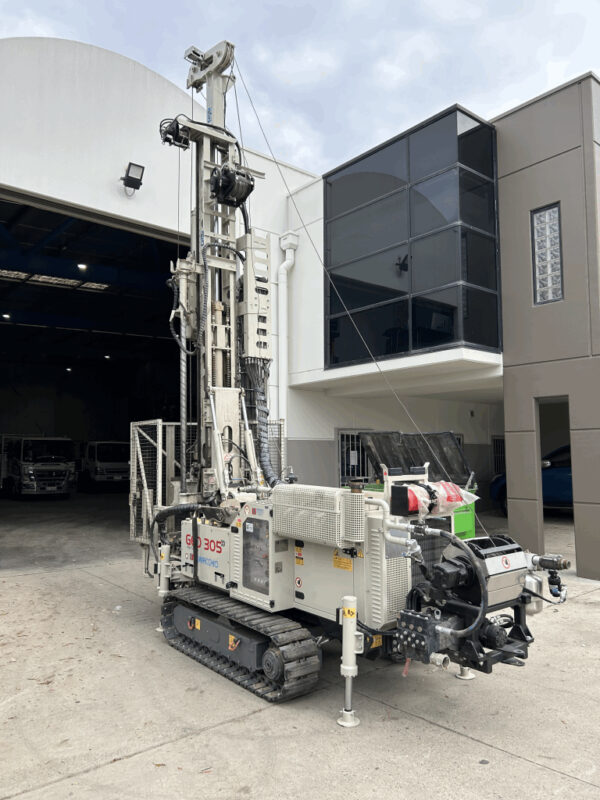 Drill Rigs For Sale | Rig Sales Australia › Comacchio Geo 305